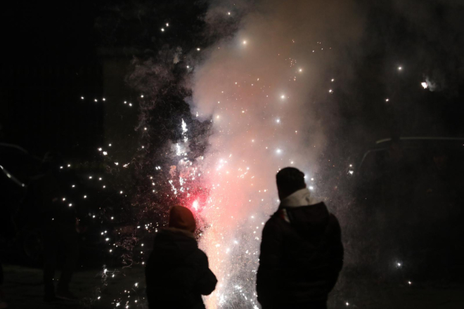 Maloljetnici u Žminju i Puli bacali petarde - policija im sve oduzela, roditeljima ide optužni prijedlog!