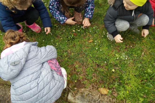 Novi program Grada Pule: Financijska potpora  u iznosu od 200,00 eura po djetetu za usluge dadilja