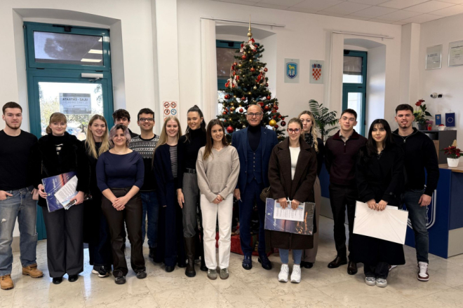 Grad Umag osigurao ukupno 110.800 eura namijenjenih stipendijama za 32 studenta