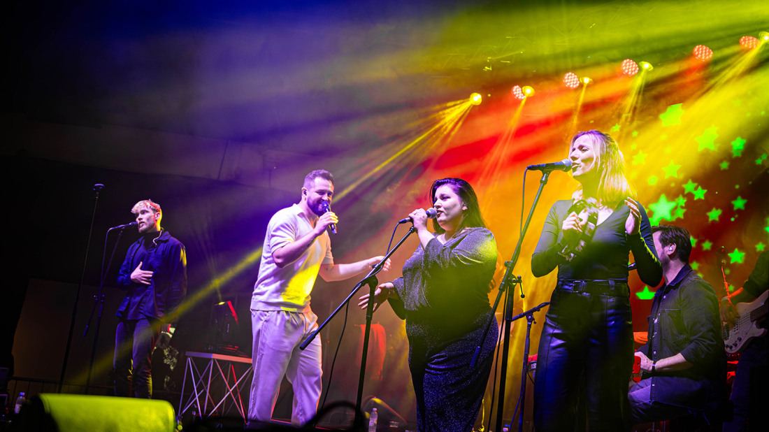 Večeras u Rovinju nastupa Matija Cvek