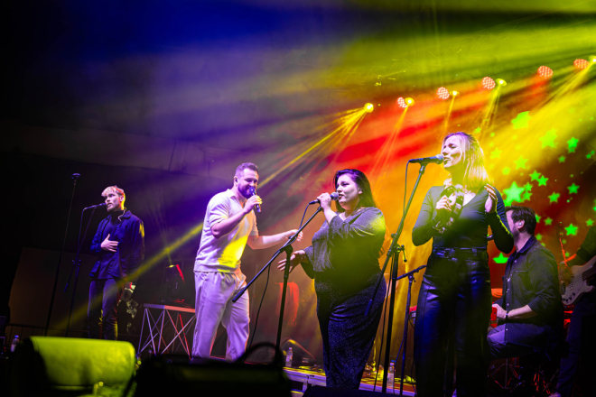 Večeras u Rovinju nastupa Matija Cvek