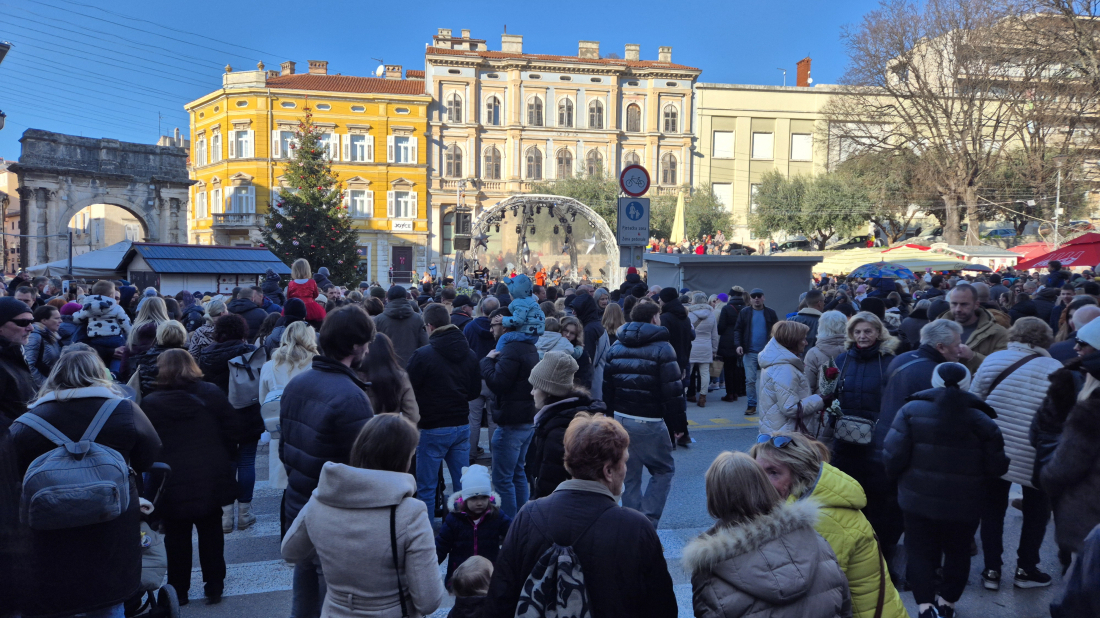 Jači prosinac nego lani: Pula bilježi rast dolazaka i noćenja tijekom adventa