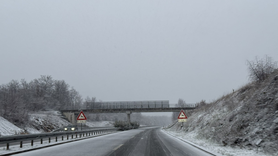 Zimski uvjeti na Istarskom ipsilonu: Na terenu 12 ralica, vozači pozvani na oprez