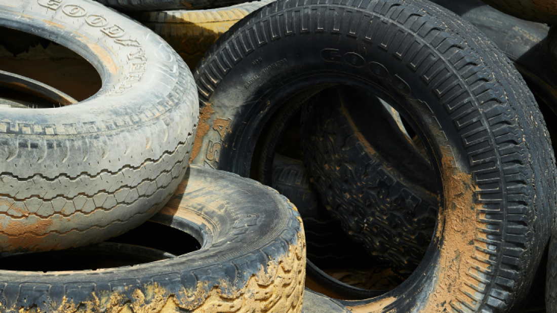 Otpadne gume mjesecima se ne preuzimaju: Možemo! Pula traži hitnu i jasnu reakciju Fonda za zaštitu okoliša