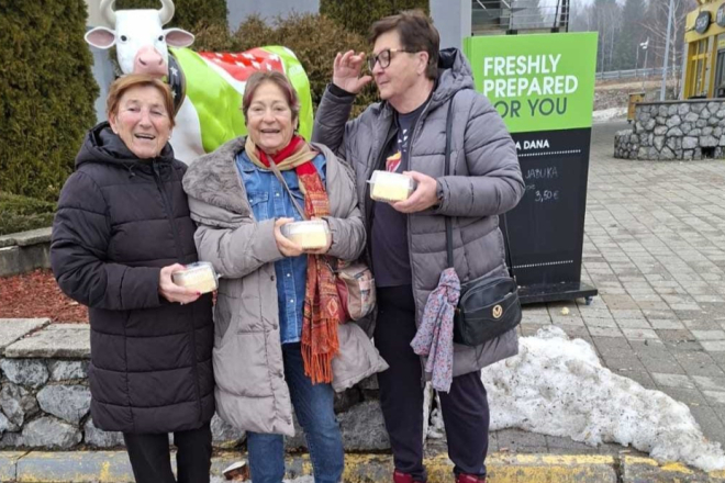 Rovinjski umirovljenici zadovoljni terapijama u Specijalnoj bolnici Naftalan