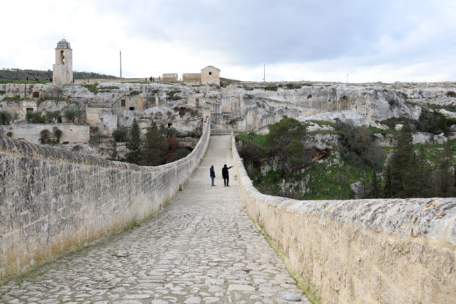 Projekt SOCRAT: Međunarodni poziv za umjetnike i tutore za kreativne laboratorije u regiji Apulija