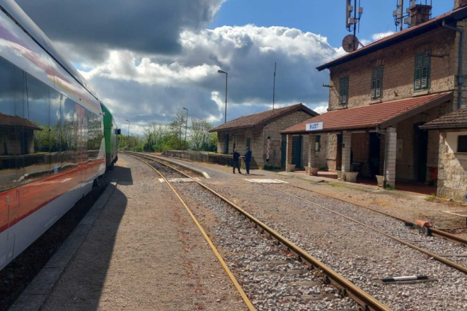 Nastavlja se besplatna vožnja vlakom za umirovljenike i starije od 65 godina: Rok za prijavu do kraja siječnja!