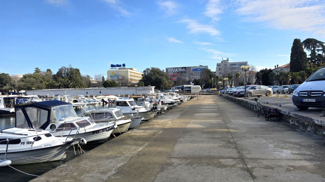 Porečka riva dobiva novo lice: Nakon marine slijedi uređenje šetnice uz more od Općinskog suda do lučice