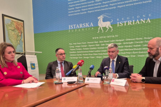 Istarska županija pokreće Centar za sigurniji internet: Sve je izraženije seksualno uznemiravanje djece na internetu