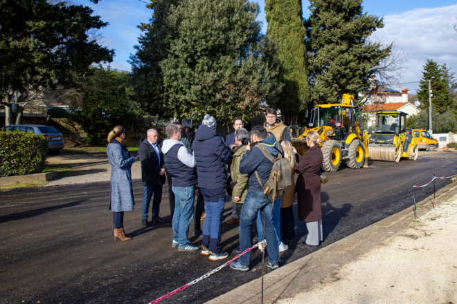 Pula: Ove srijede u promet se pušta Štinjanska cesta, gradonačelnik obišao radove