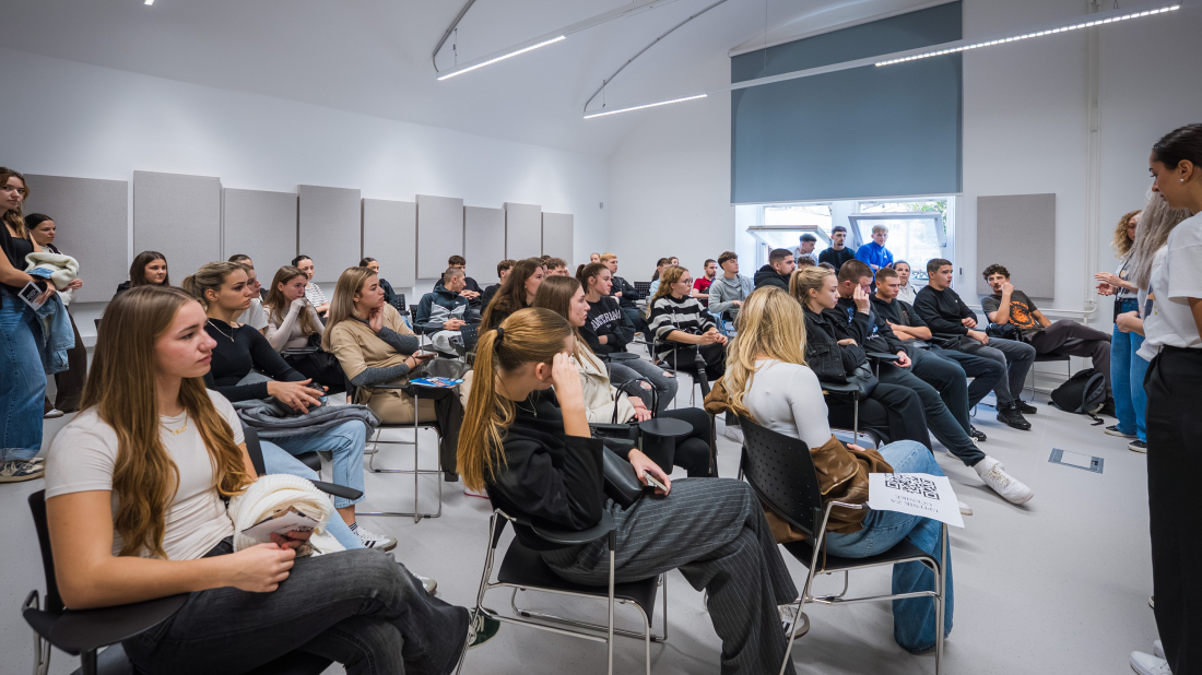 Zaronite u svijet umjetne inteligencije: Za besplatni AI tečaj u Puli zbog ogromnog interesa povećan broj mjesta!