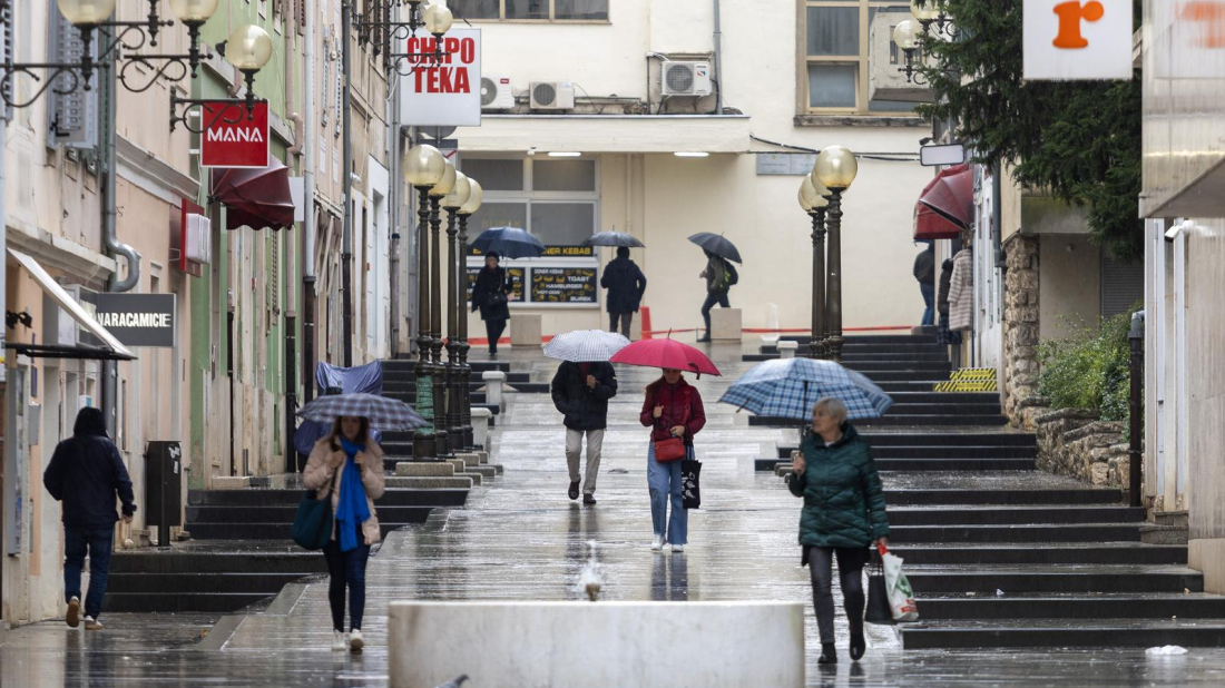 Promjenjivo i nestabilno vrijeme: Kiša se zadržava, u Istri u petak jako jugo