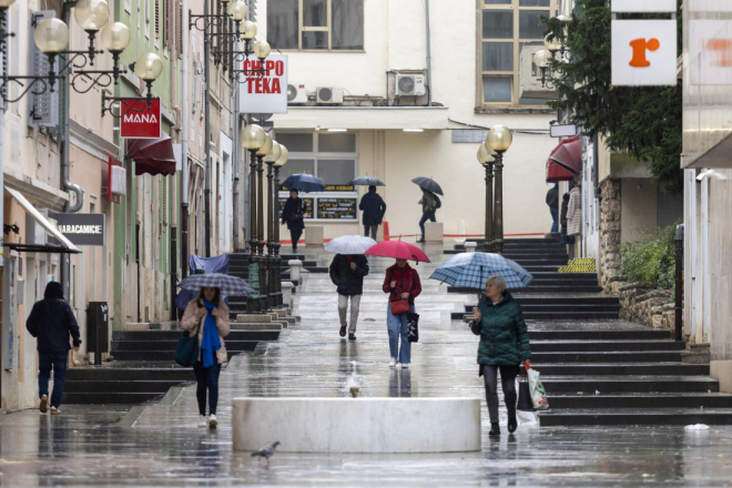 Promjenjivo i nestabilno vrijeme: Kiša se zadržava, u Istri u petak jako jugo