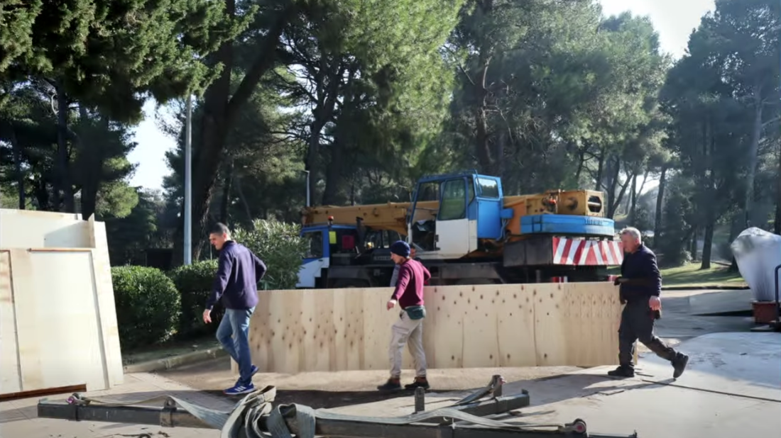 VIDEO Važan iskorak u Aquariumu Pula: Stigla velika isporuka bazena za tropske koraljne grebene!