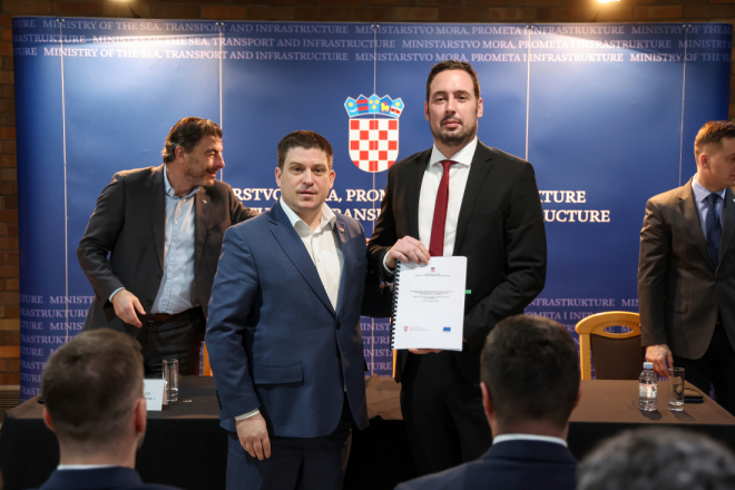 Pulapromet dobiva 12 električnih autobusa: Osigurano 6,8 milijuna eura bespovratnih sredstava!