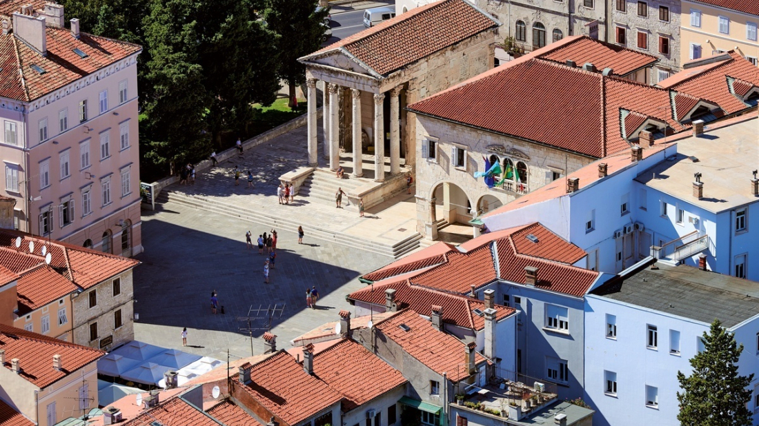 Mladi preuzimaju pulsku Gradsku palaču: Učenici u ulozi vijećnika odlučuju o projektu koji osvaja 1.000 eura