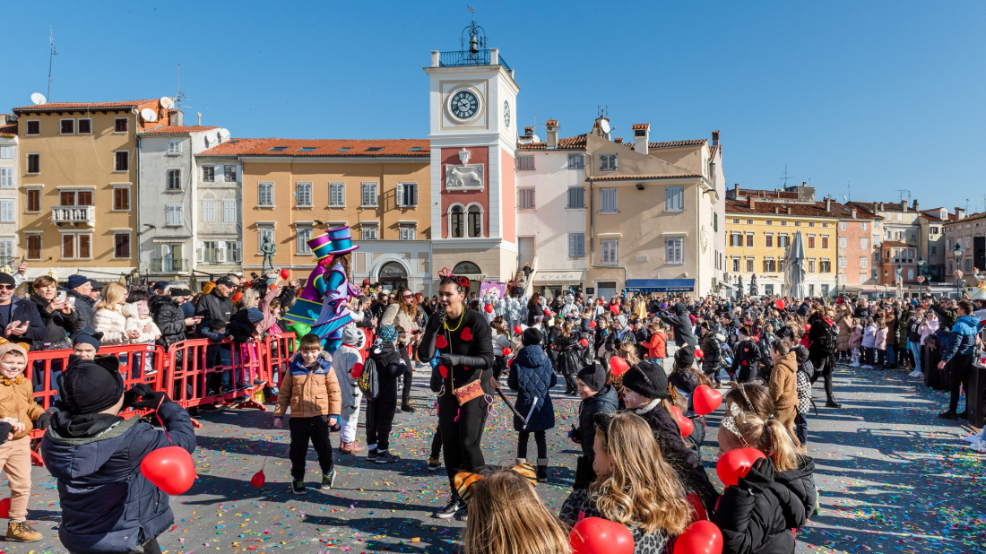 Ključevi Grada u rukama Meštra Karnevala: Službeno starta karnevalsko slavlje u Rovinju