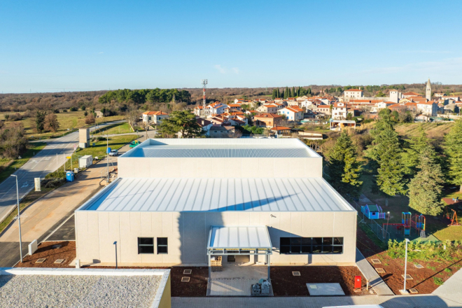 Svetvinčenat dobiva novu školu, sportsku dvoranu i igrališta – najveći projekt u povijesti općine pri kraju