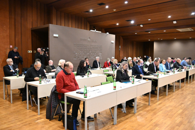 Istarska županija diže 4,5 milijuna eura kredita za škole, zdravstvo i domove za starije