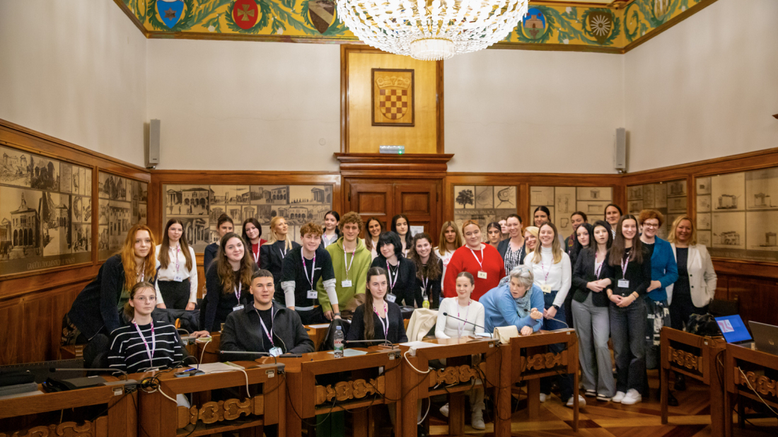Mladi u Puli preuzeli ulogu donositelja odluka: 'Akcija za 5!' iznjedrila pobjednički projekt