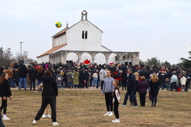Sveta Foška okuplja Istru: Hodočašće, misa i velika marenda ove nedjelje kod sela Batvači