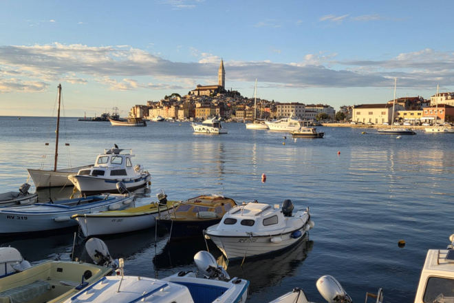 Rovinj danas u znaku hrvanja: Mladi iz cijele Europe na turniru u Valbruni
