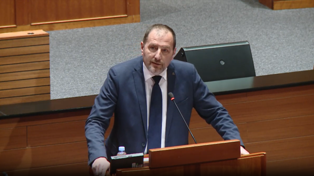 Od kamp kućice do betonizacije: Paus tvrdi da država zatvara oči pred bespravnom gradnjom