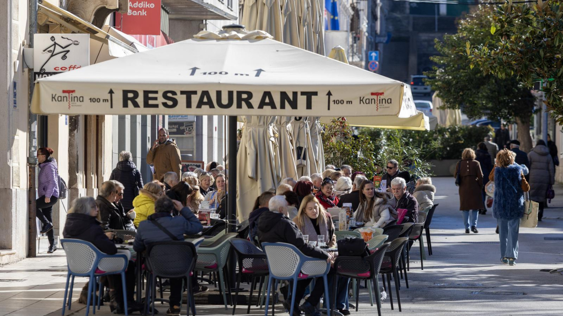 Sunce izmamilo Puležane na terase, već u četvrtak stiže pogoršanje vremena