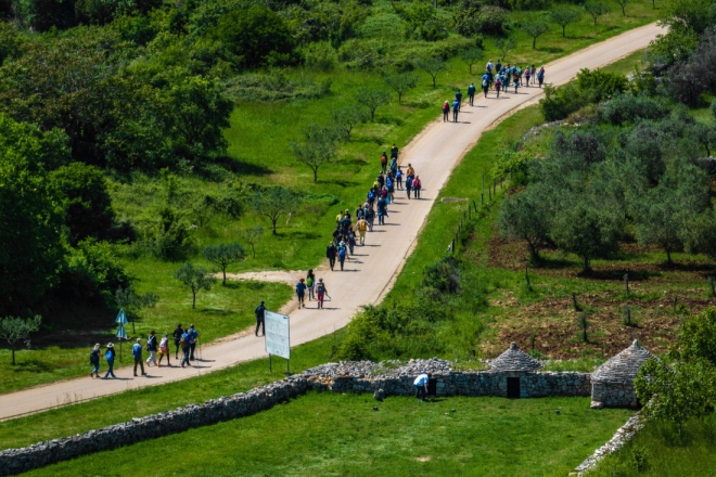 Camino South Istria u znaku humanosti! Hodom od Fažane do Pule prikupljaju se sredstva za osobe s invaliditetom
