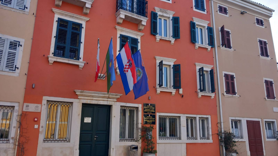 Vrsar daje 50 eura umirovljenicima, evo gdje i kada po njih