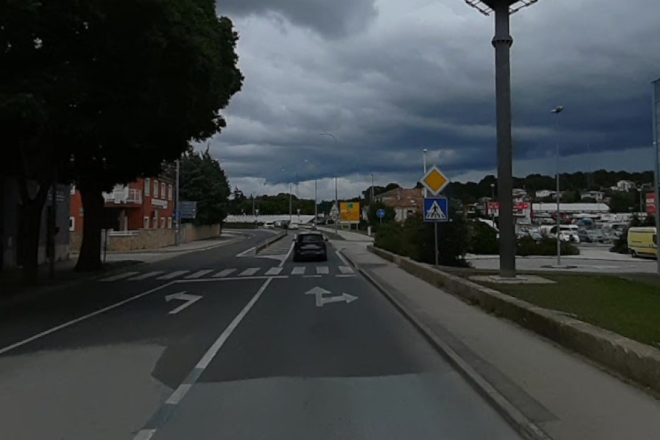 85-godišnja vozačica udarila pješakinju na pješačkom prijelazu u Puli