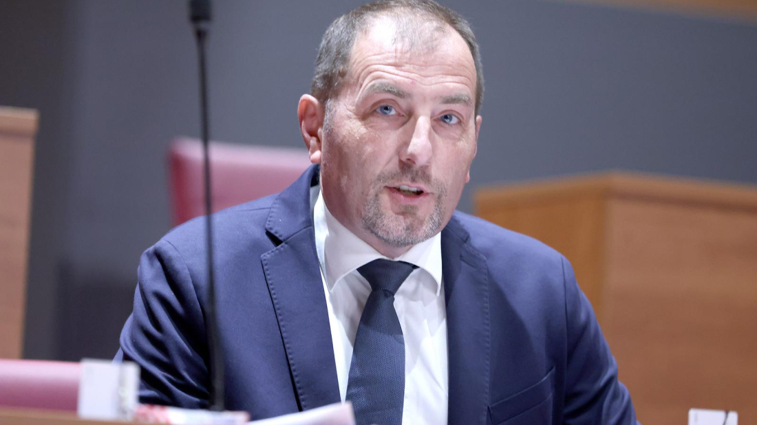 Paus u Saboru: Građani zbog kolapsa sustava otpada plaćaju isti otpad – dvaput!