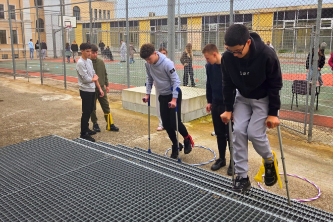 Rovinjski učenici kroz iskustvo učili kako izgleda život s ograničenom pokretljivošću