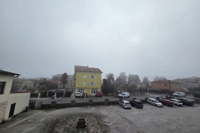 Sunce se skrilo nad Rovinjom: Visoka vlažnost donijela maglu