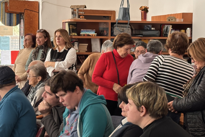 'ZA JEDAN OSMIJEH' Pjesma i ples spojili rovinjske umirovljenike, djecu i osobe s invaliditetom