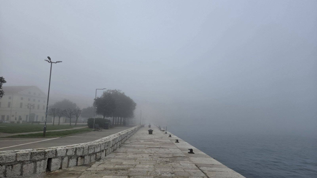 Maglovito jutro u priobalju, ali slijede sunčani i ugodno topli dani