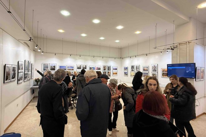 ROVINJ: U Centru vizualnih umjetnosti Batana otvorena izložba fotografija „Okom žene“