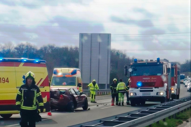 Teška prometna nesreća kod Kanfanara, jedna osoba hitno je prevezena u pulsku bolnicu