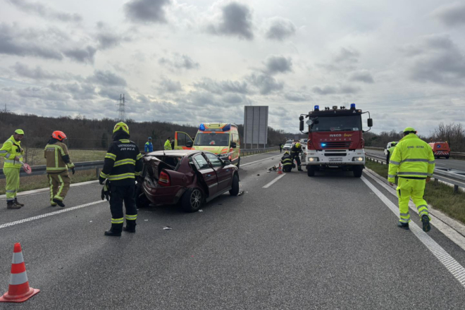 Teška nesreća kod Kanfanara: Muškarac i dalje u pulskoj bolnici, sumnja se da je vozaču pozlilo za volanom