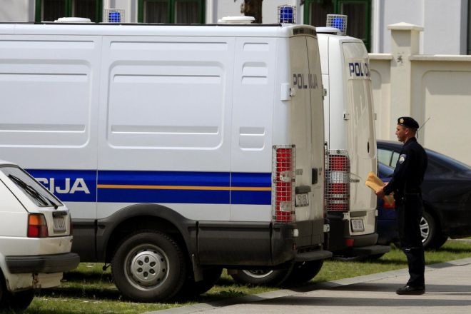 Velika prijevara u Poreču: Agentica za nekretnine i ekipa uzeli strancima 600 tisuća eura, kupovali i skupe automobile