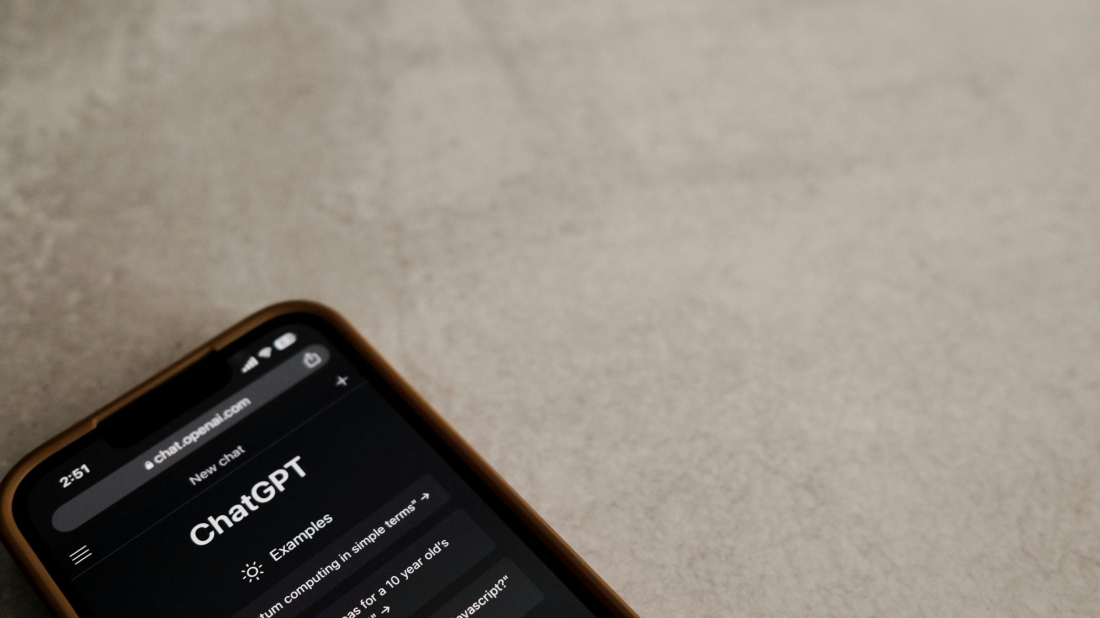 Učenici u školama sve više koriste umjetnu inteligenciju, ali svjesni su i rizika