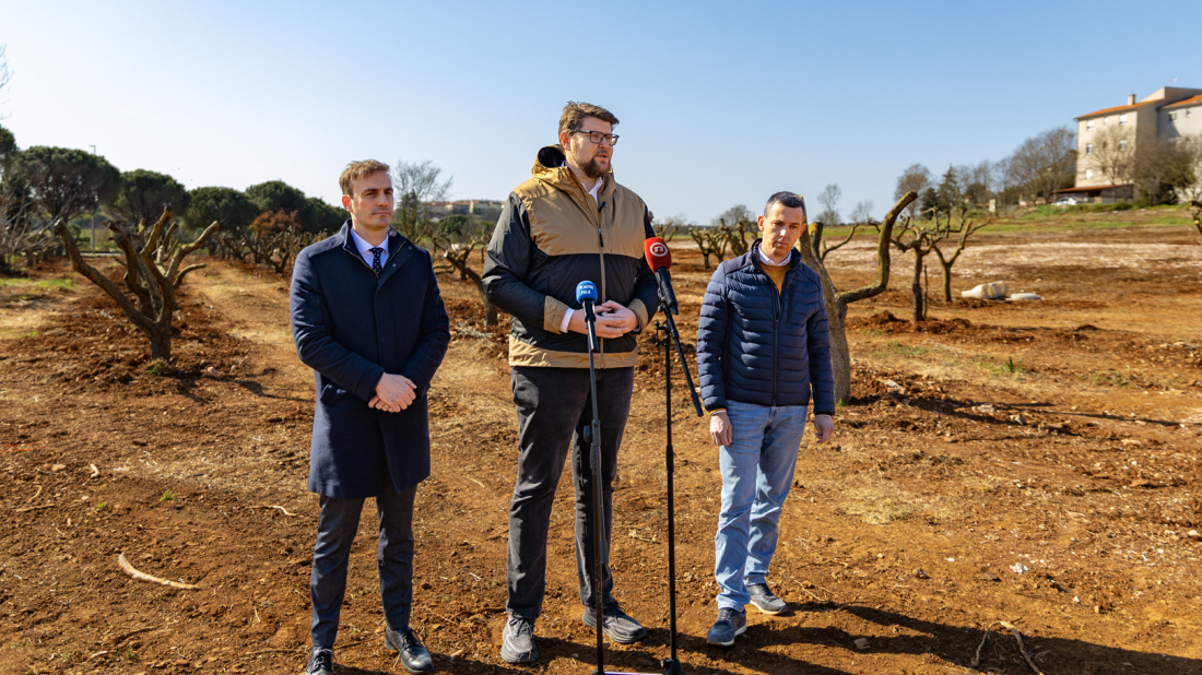 Svaki dan nova konferencija za medije: Tko može pratiti ovaj tempo u Istri?