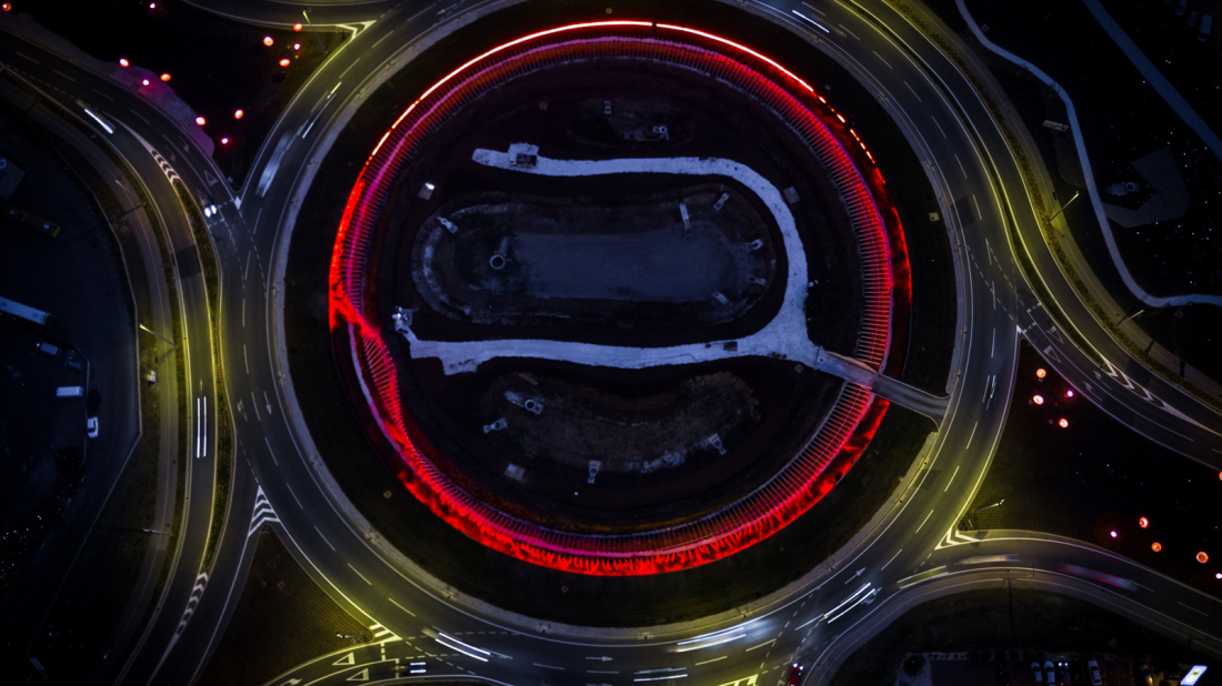 Pula svijetli u crvenom: Rotor i dizalice u Šijani u znaku borbe protiv raka krvi