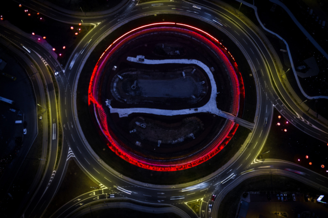 Pula svijetli u crvenom: Rotor i dizalice u Šijani u znaku borbe protiv raka krvi