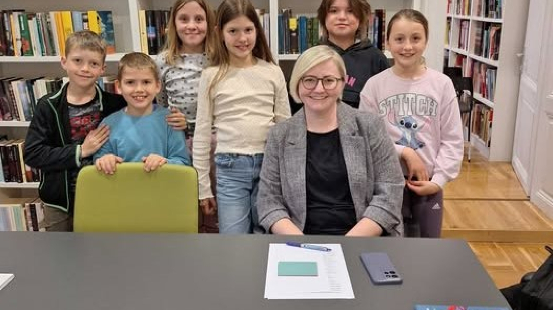 U Rovinju započeo s radom Dječji čitateljski klub: Mali ljubitelji knjige ispunili knjižnicu smijehom i pričama