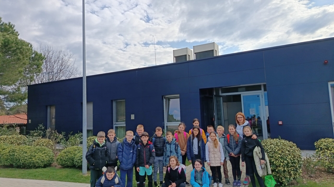 Rovinjski osnovnoškolci u UPOV-u Cuvi kroz igru učili kako nastaje čista voda