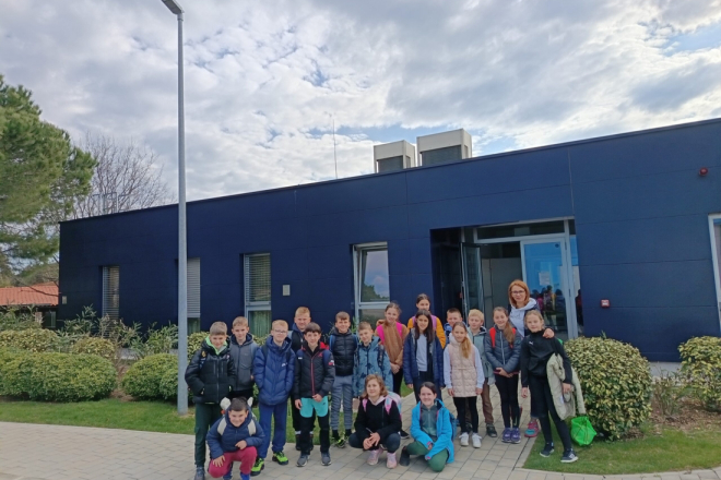 Rovinjski osnovnoškolci u UPOV-u Cuvi kroz igru učili kako nastaje čista voda