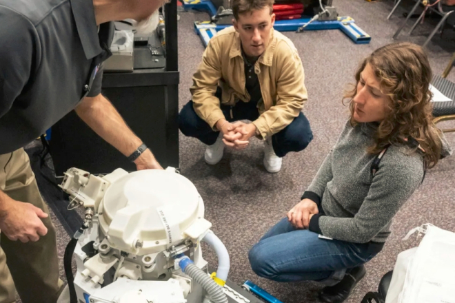 Orion ide prema Mjesecu, a posadu muči kvar na sanitarnom sustavu!