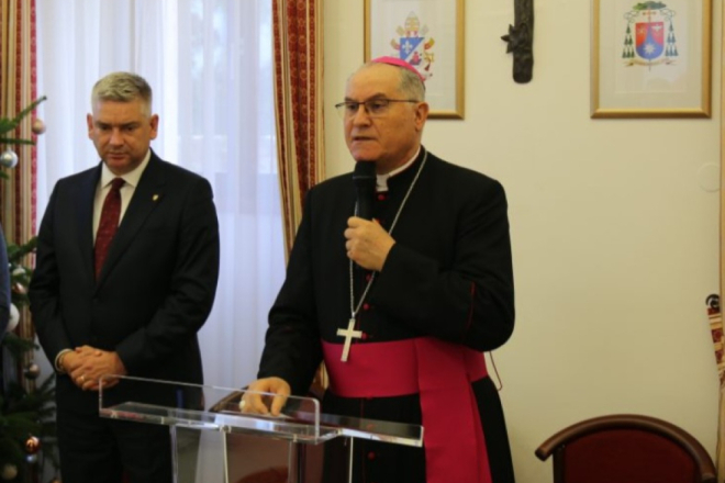 Istarski župan Boris Miletić čestitao Uskrs biskupu Ivanu Štironji