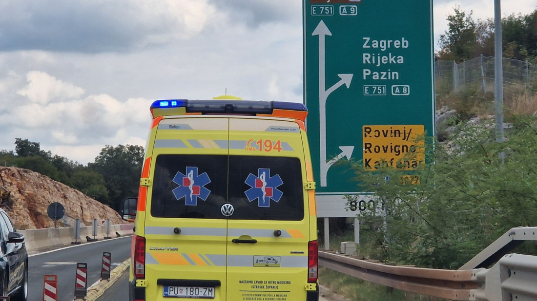 Teška nesreća kod Višnjana: Vozačica (80) oduzela prednost, zadobila je teške ozljede!